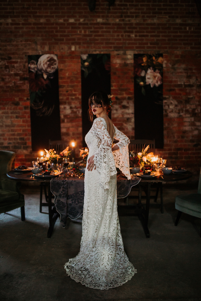 Boho Woodland Wedding with Black Wedding Cake and Autumnal Flowers