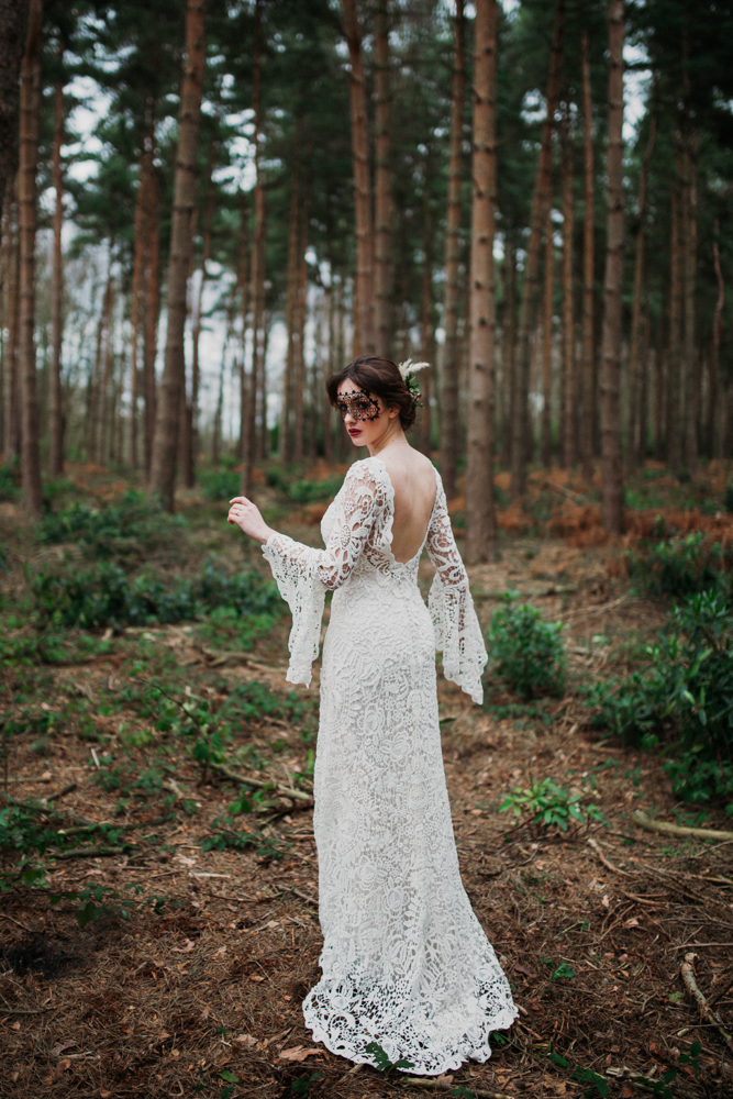 Boho Woodland Wedding with Black Wedding Cake and Autumnal Flowers