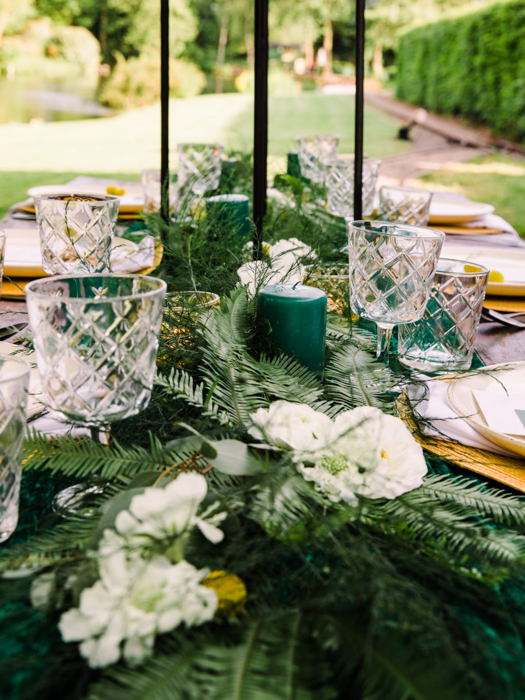 Modern Outdoor Wedding With Bold and Elegant Green and Yellow Styling