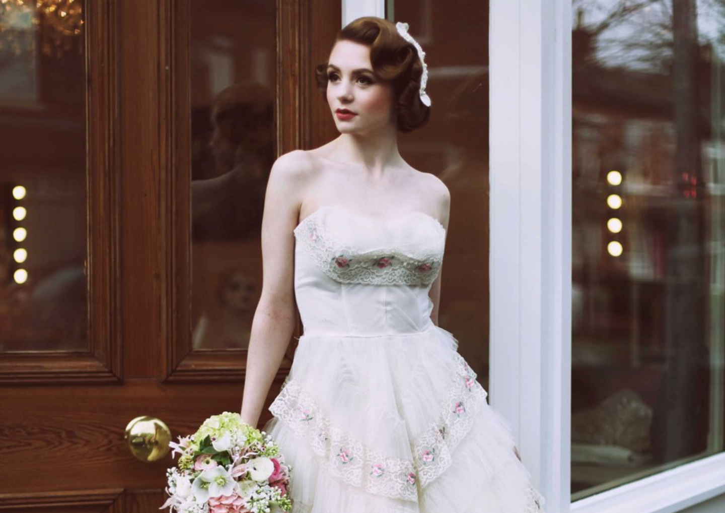 Choosing Bridal Accessories – Vintage Inspiration For Modern Brides