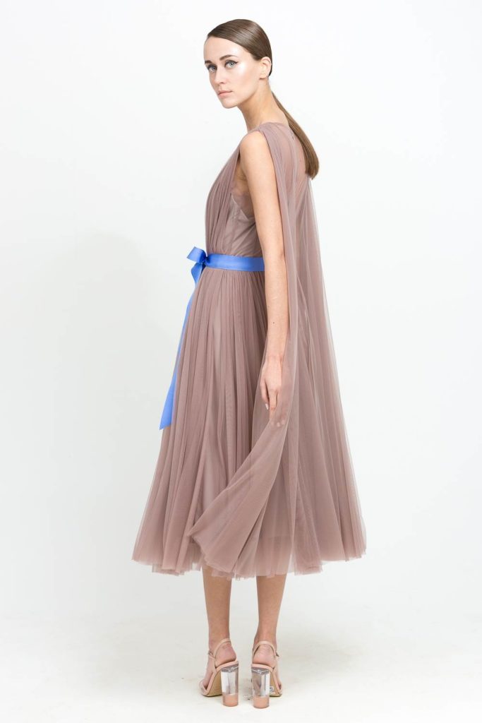 Pastel wedding dresses for the bride or even the bridesmaid by Katya Katya Shehurina
