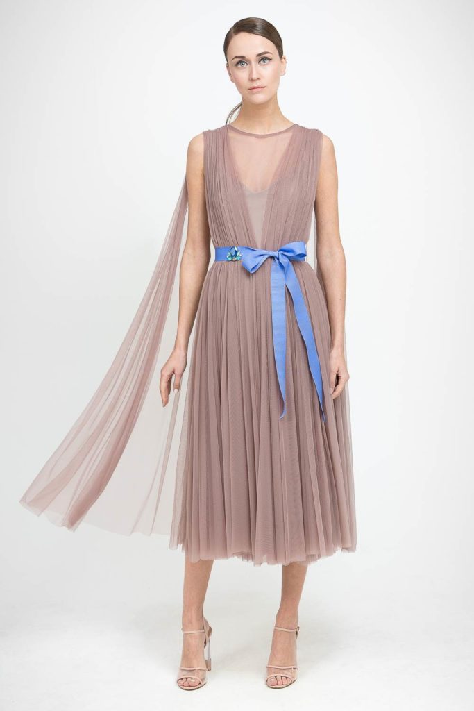 Pastel wedding dresses for the bride or even the bridesmaid by Katya Katya Shehurina