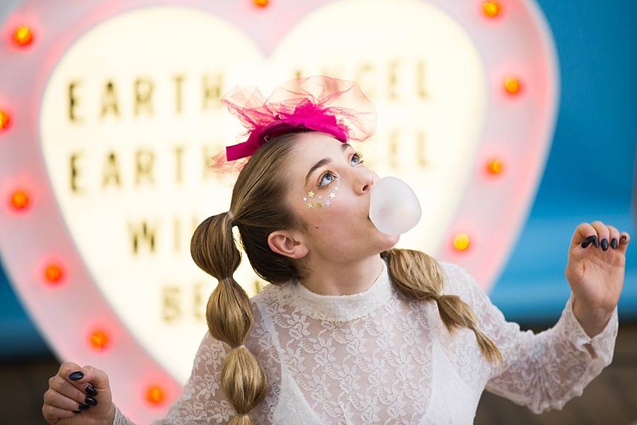 A pastelled coloured vintage prom wedding shoot