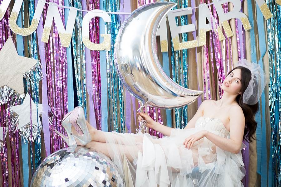 A pastelled coloured vintage prom wedding shoot