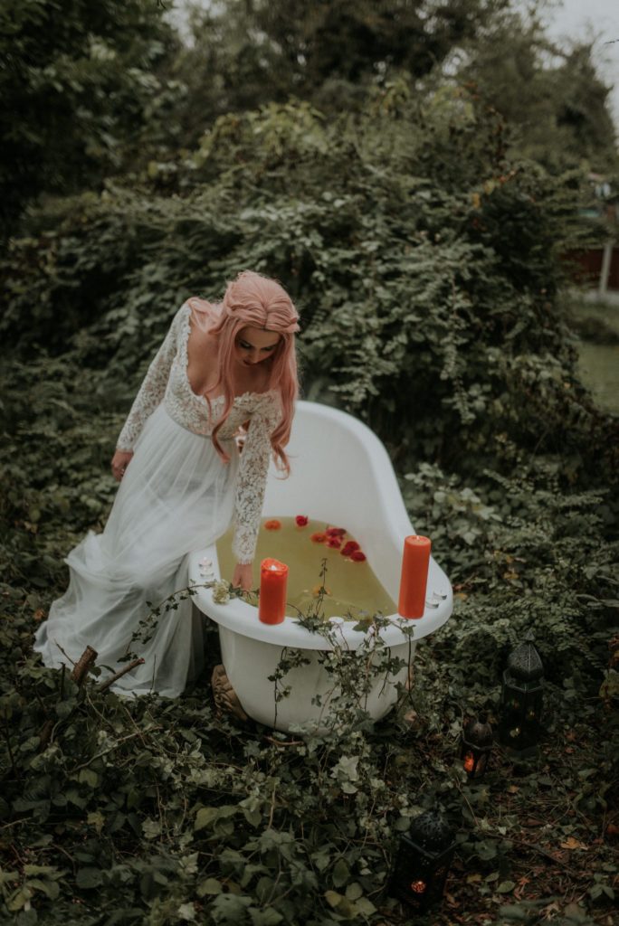 Bridal Inspiration with Lucy Can't Dance in a forest bath tub