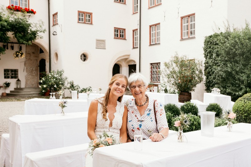 Castle Wedding in Germany with Intimate Relaxed Vibes