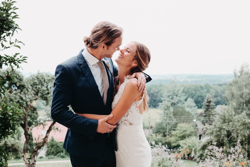 Castle Wedding in Germany with Intimate Relaxed Vibes