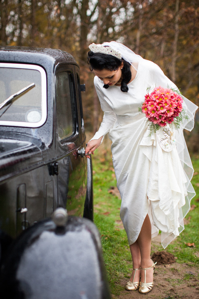 1940's Wedding Inspiration With Regal Crowns and Vintage Styling