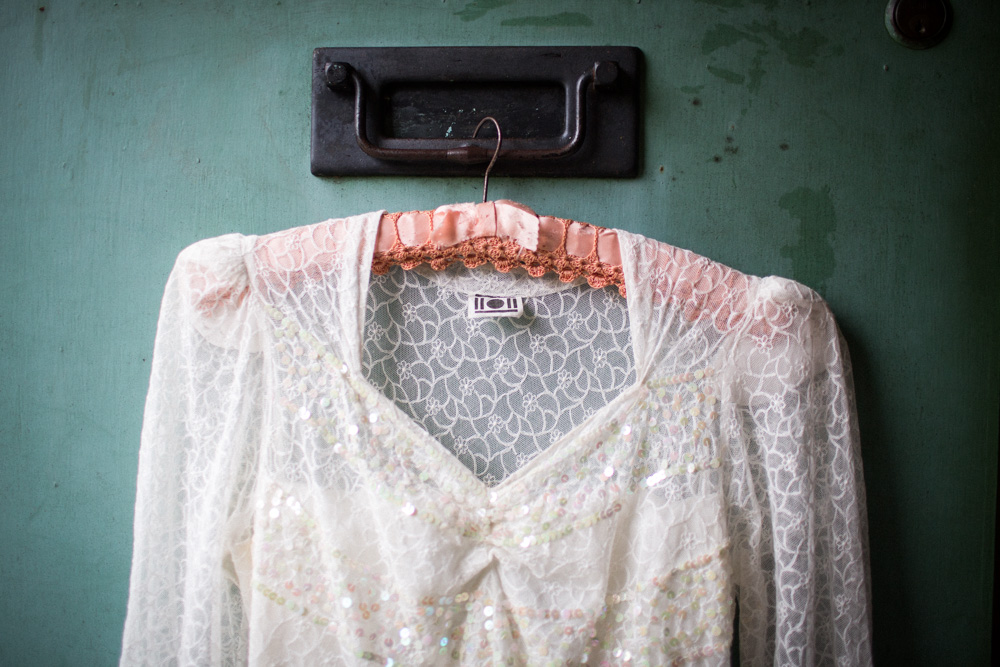 1940's Wedding Inspiration With Regal Crowns and Vintage Styling