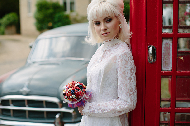 1960's Wedding Inspiration with Daisy Details and Button Bouquets