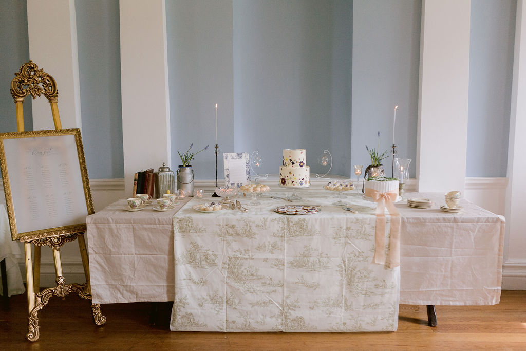 Traditional Wedding With Jane Austen Vintage Vibes