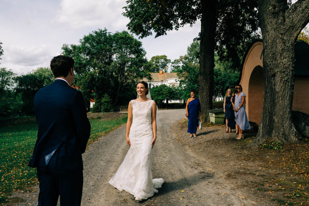 Relaxed Garden Wedding in Sweden With Traditional Vibes