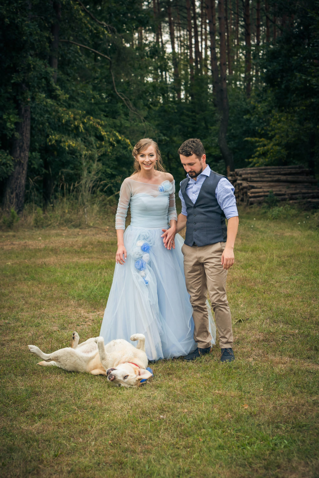 Rustic Outdoor Wedding With Blue Tulle Wedding Dress and a Labrador