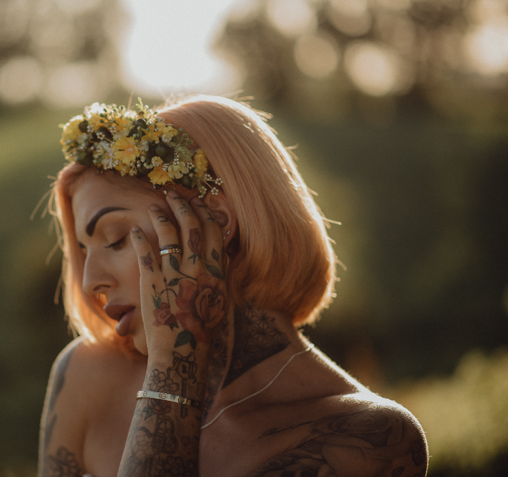 Lemon Yellow Wedding With Tattooed Bride and Black Wedding Cake