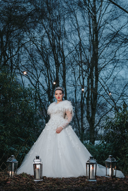 Rustic Winter Wedding With Luxury Styling and Romantic Dresses