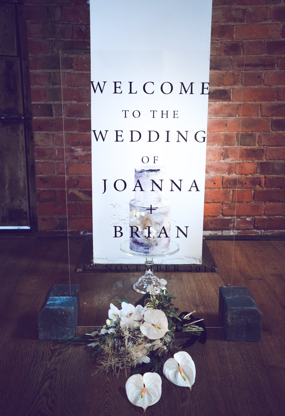 Industrial Luxe Wedding at Deighton Lodge With Simple Chic Style