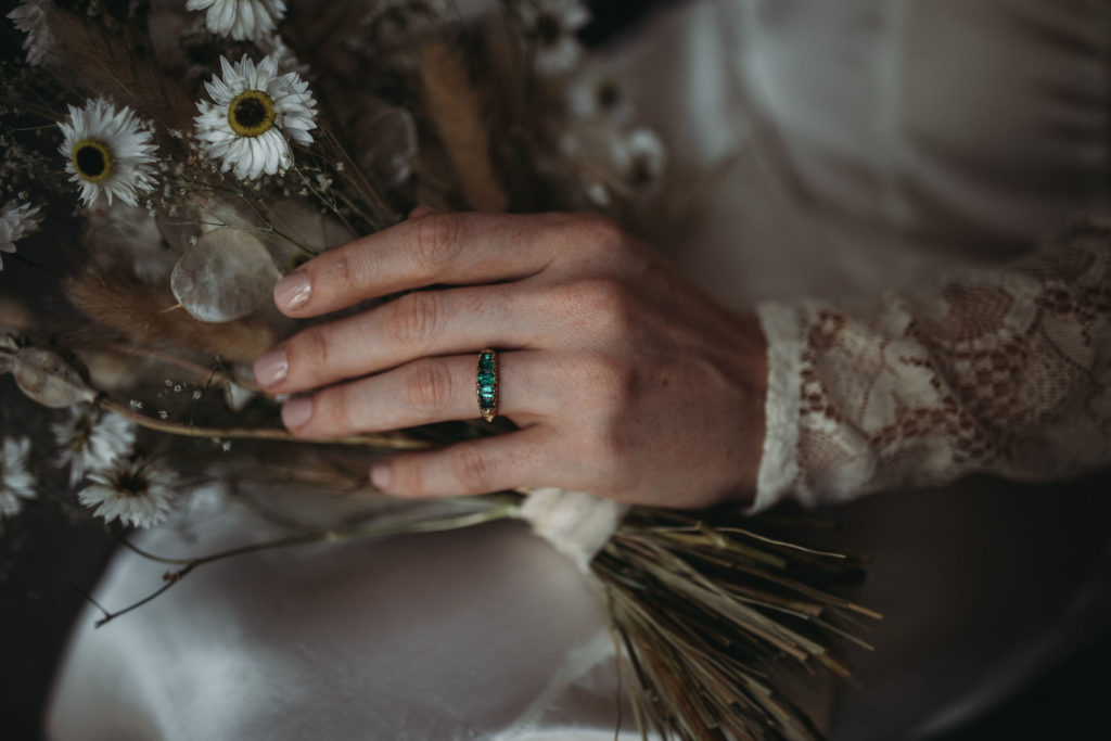 Ethical Vintage Elopement in Cambridge With 1940's Dress and Styling