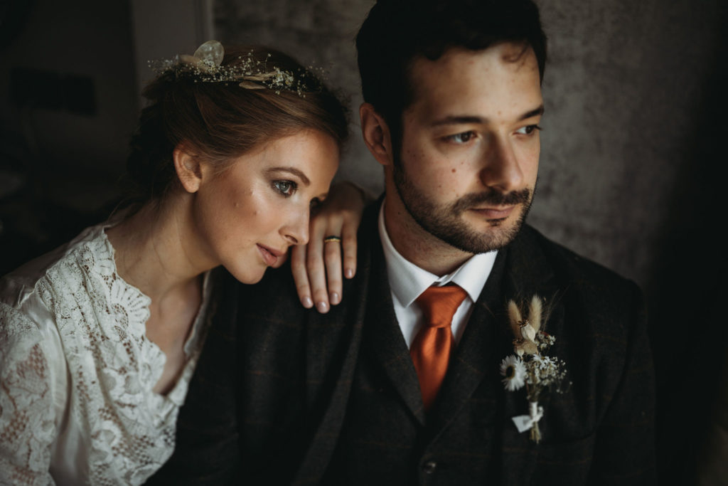 Ethical Vintage Elopement in Cambridge With 1940's Dress and Styling