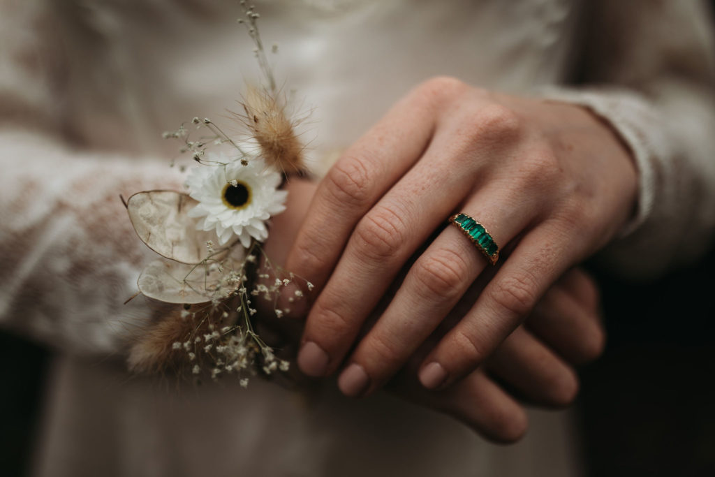 Ethical Vintage Elopement in Cambridge With 1940's Dress and Styling