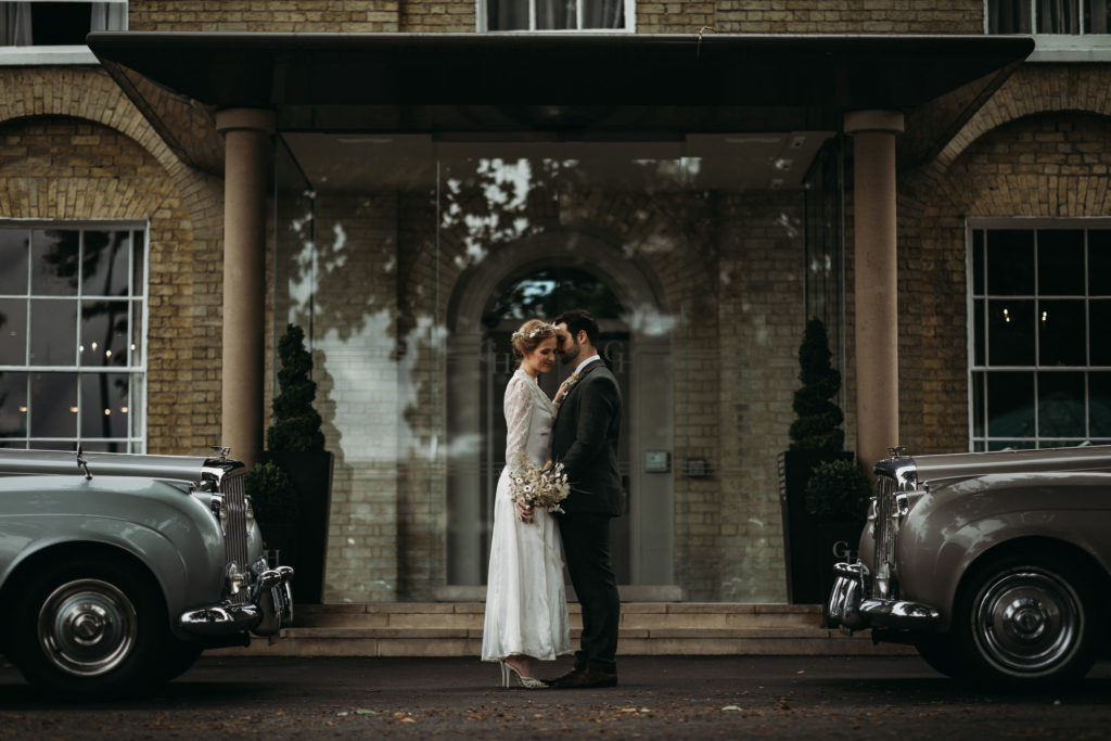 Ethical Vintage Elopement in Cambridge With 1940's Dress and Styling