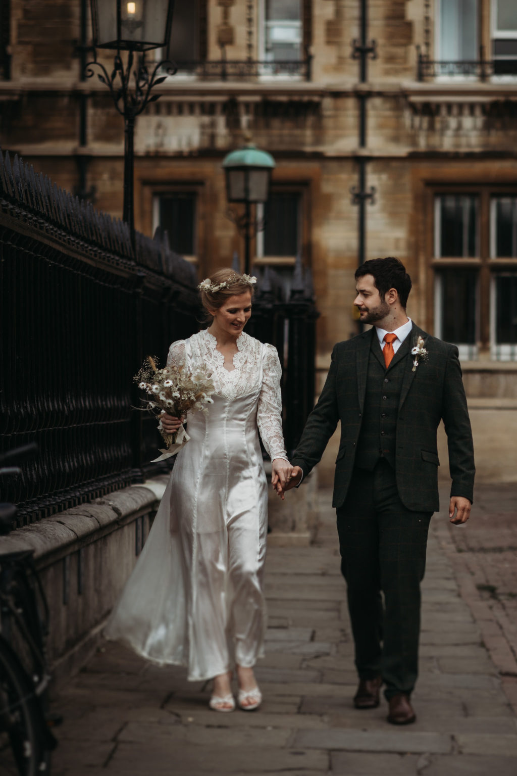 Ethical Vintage Elopement in Cambridge With 1940's Dress and Styling