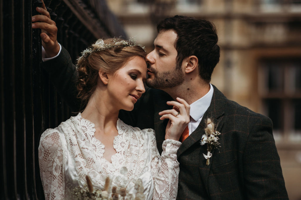 Ethical Vintage Elopement in Cambridge With 1940's Dress and Styling