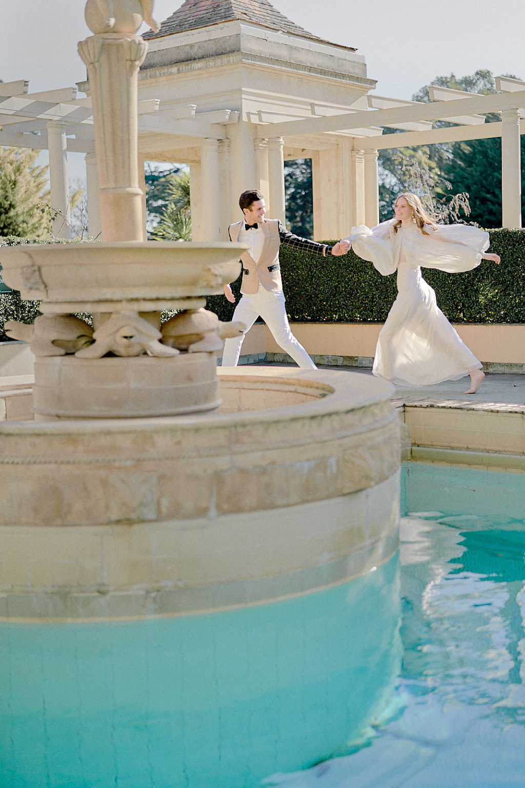 Luxury Picnic Wedding With Chic Victorian Inspiration