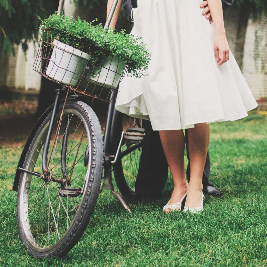 How to reduce the carbon footprint of your eco friendly wedding bike