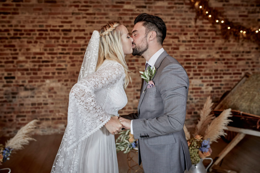 Luxe 1970's Inspired Wedding at Bysshe Court Barn Surrey