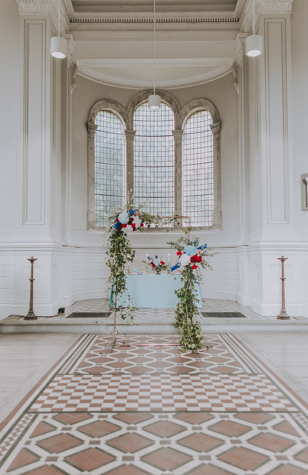 Chintzy Vintage Wedding Inspiration with William Morris Alternative Style 