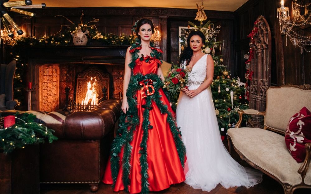 True Christmas Wedding Inspiration at Arreton Manor, Isle of Wight