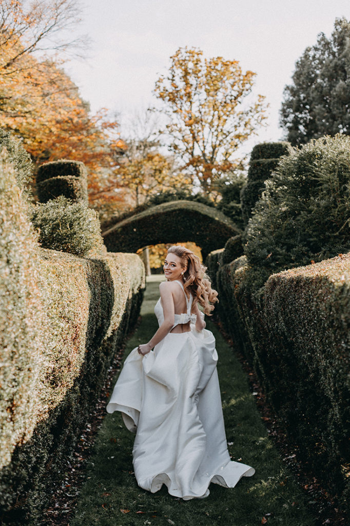 Luxurious Romantic Wedding At Hale Park With Simple Chic Dresses