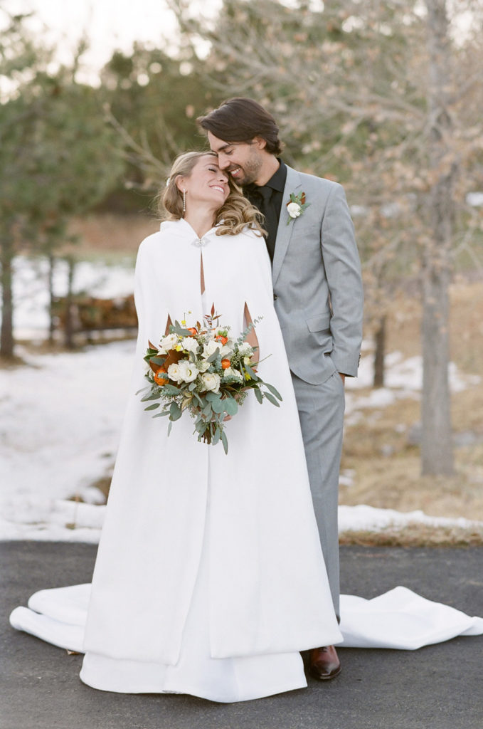 Chic Mountain Ranch Winter Wedding at Albert’s Lodge, Colorado, USA