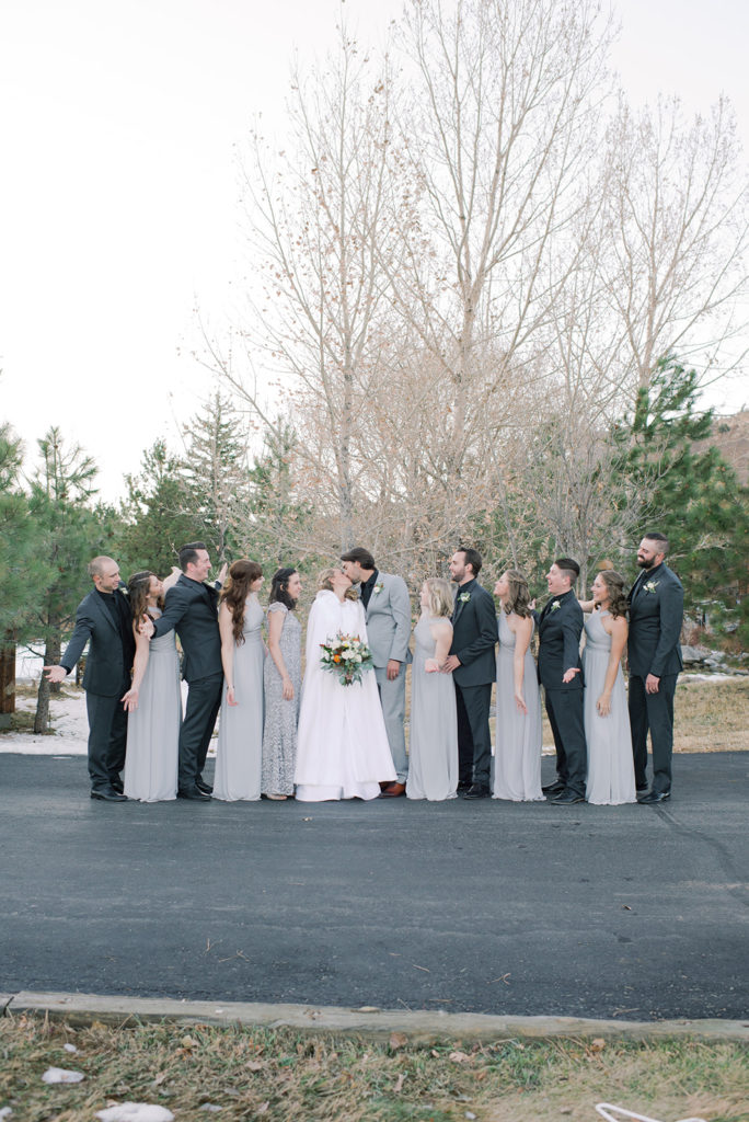 Chic Mountain Ranch Winter Wedding at Albert’s Lodge, Colorado, USA