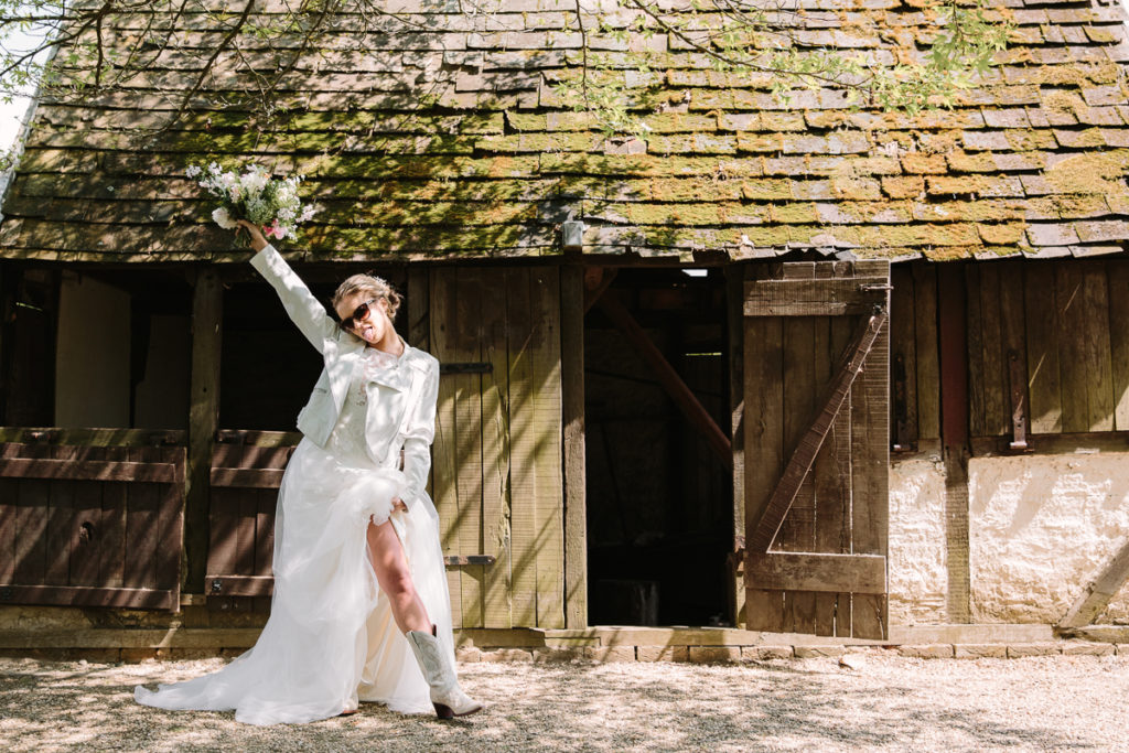 Rustic Elegant Wedding Inspiration at Sulgrave Manor, Northamptonshire