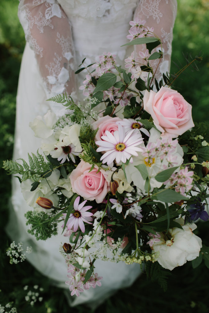 Rustic Elegant Wedding Inspiration at Sulgrave Manor, Northamptonshire