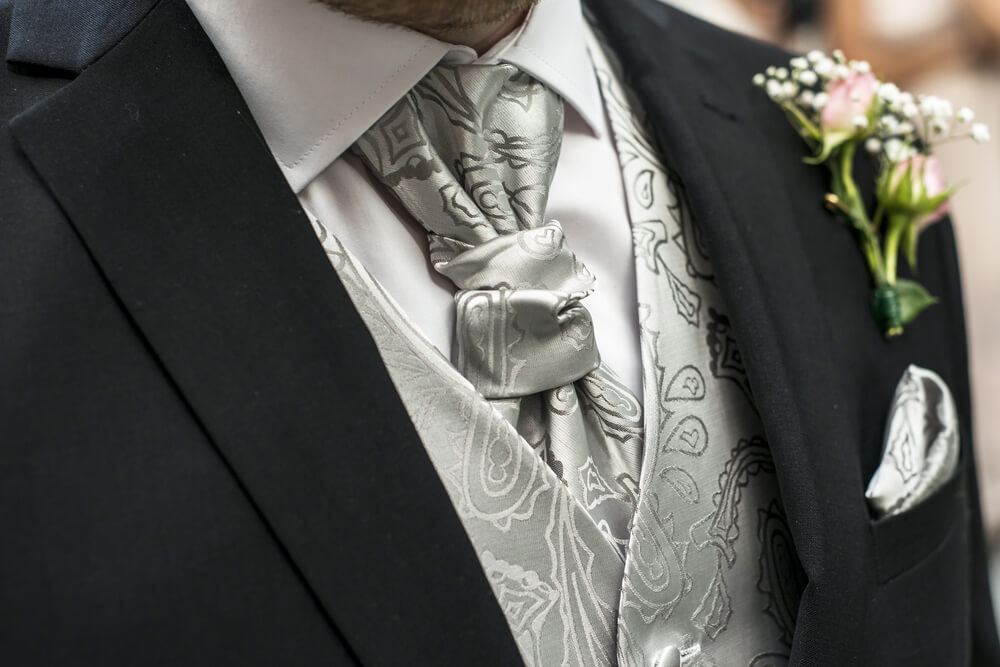 Should You Wear A Cravat Or A Tie With Your Wedding Suit?