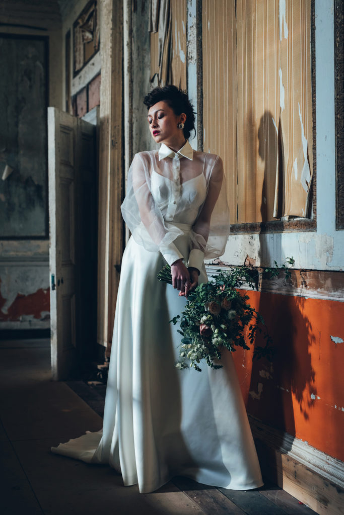 Modern Golden Age Glamour Wedding Dress Inspiration at Poltimore House