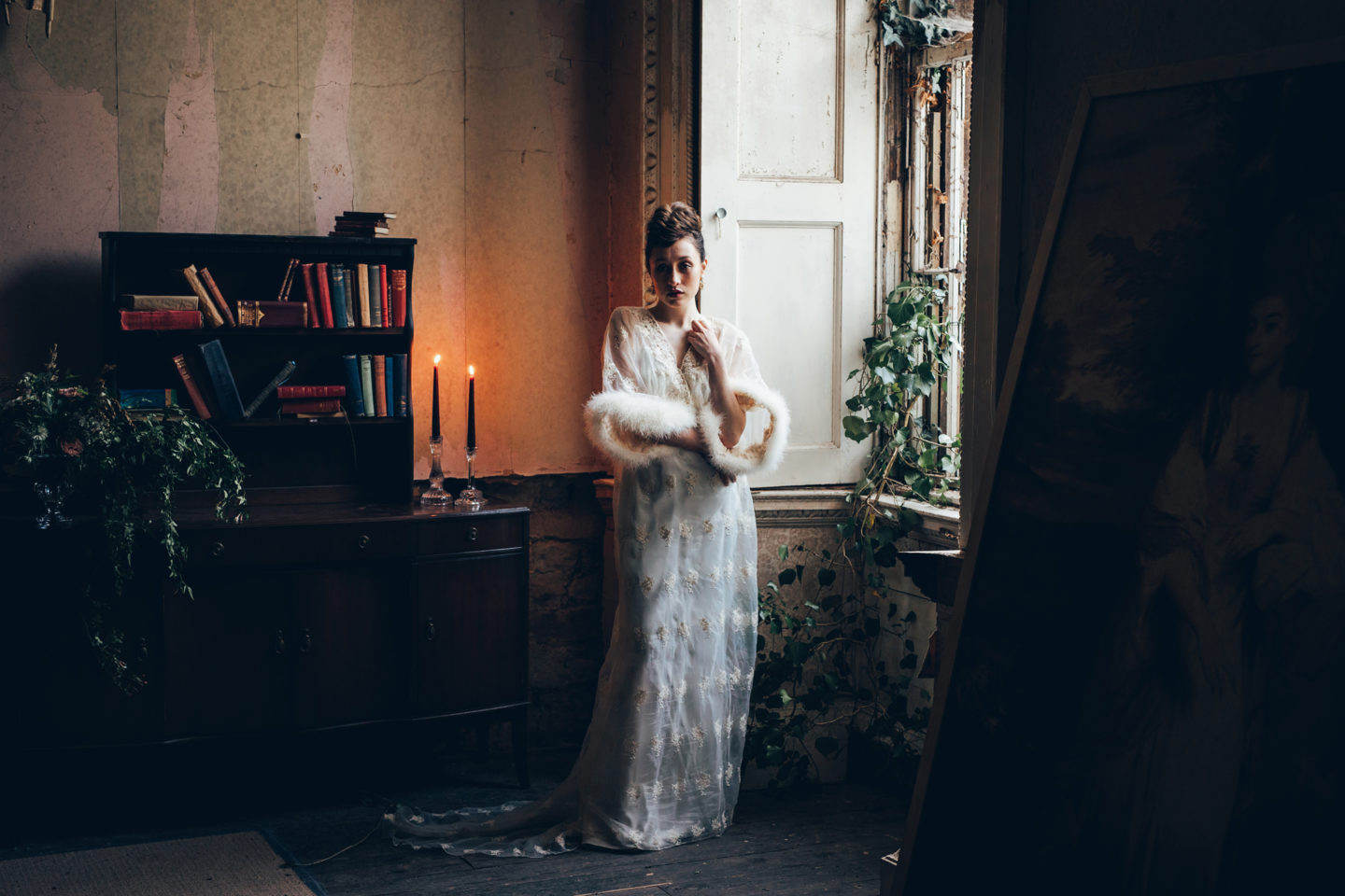 Modern Golden Age Glamour Wedding Dress Inspiration at Poltimore House