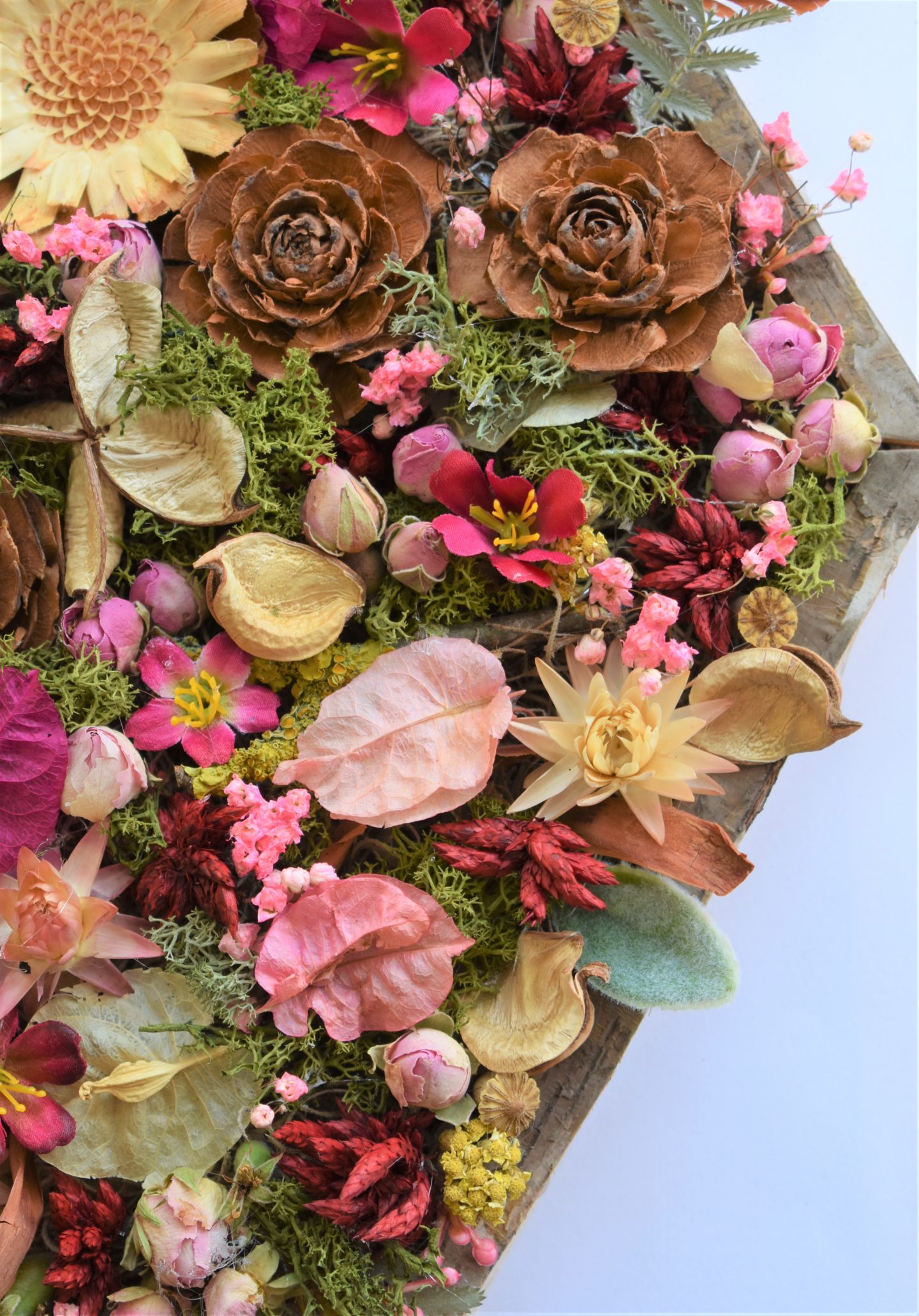 How to Dry Flowers: Preserve a Bouquet or Single Blooms