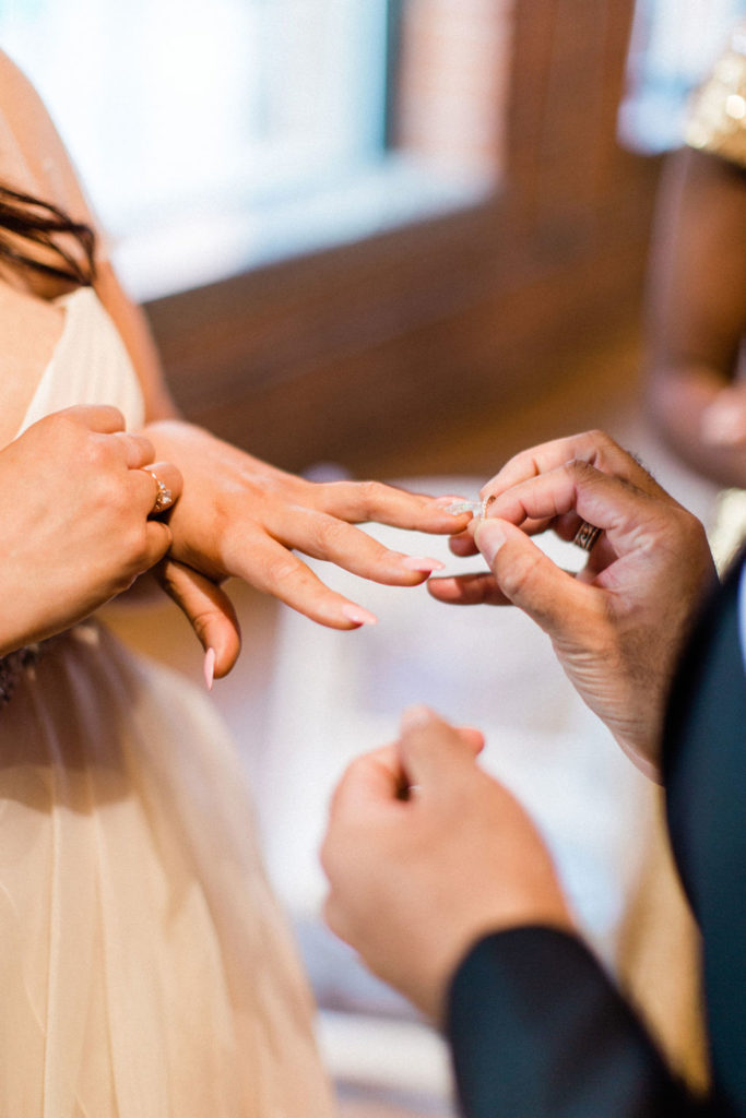 Gatsby Inspired Wedding At Dumbo Loft, New York City