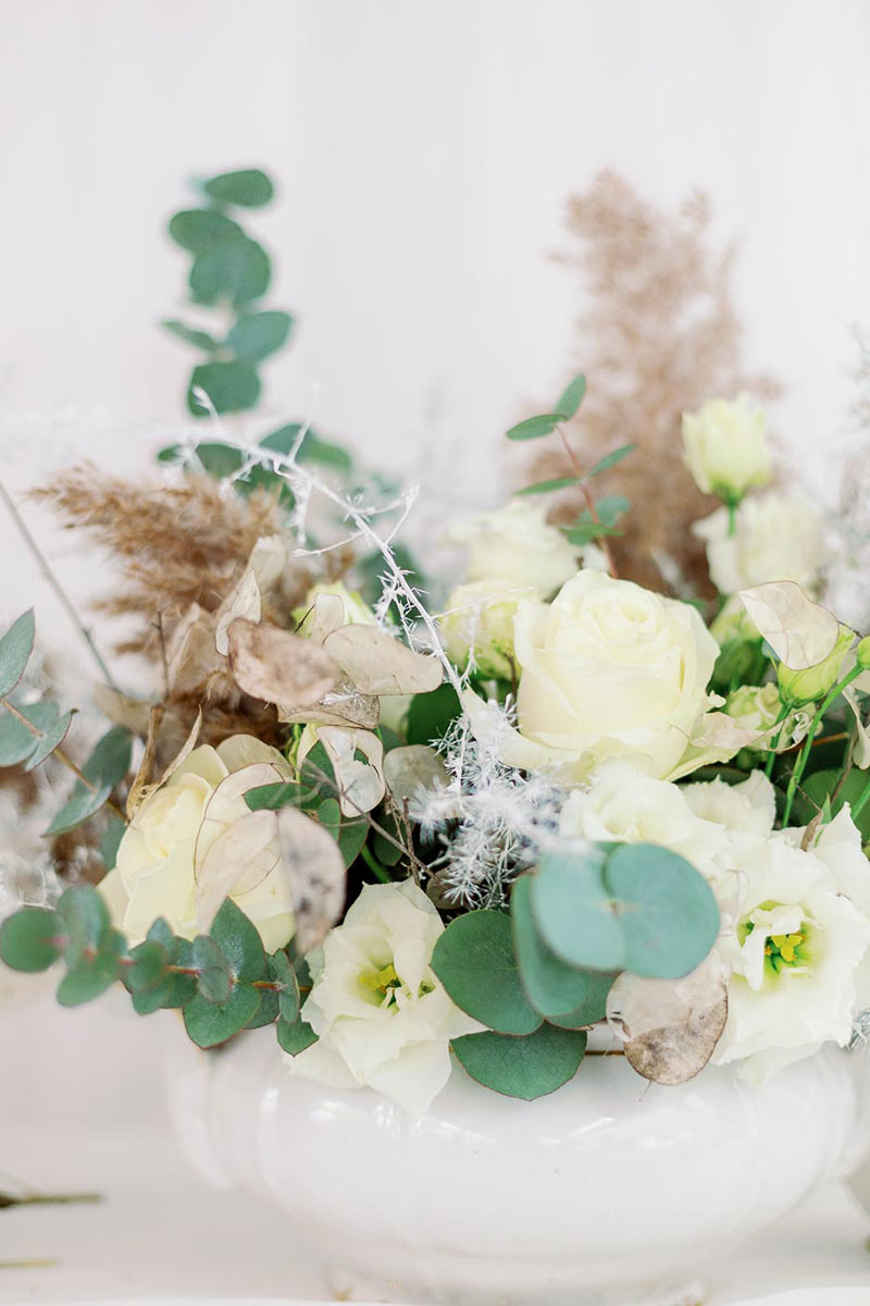 City Rooftop Elopement Wedding Inspiration in Bazaar, Czech Republic