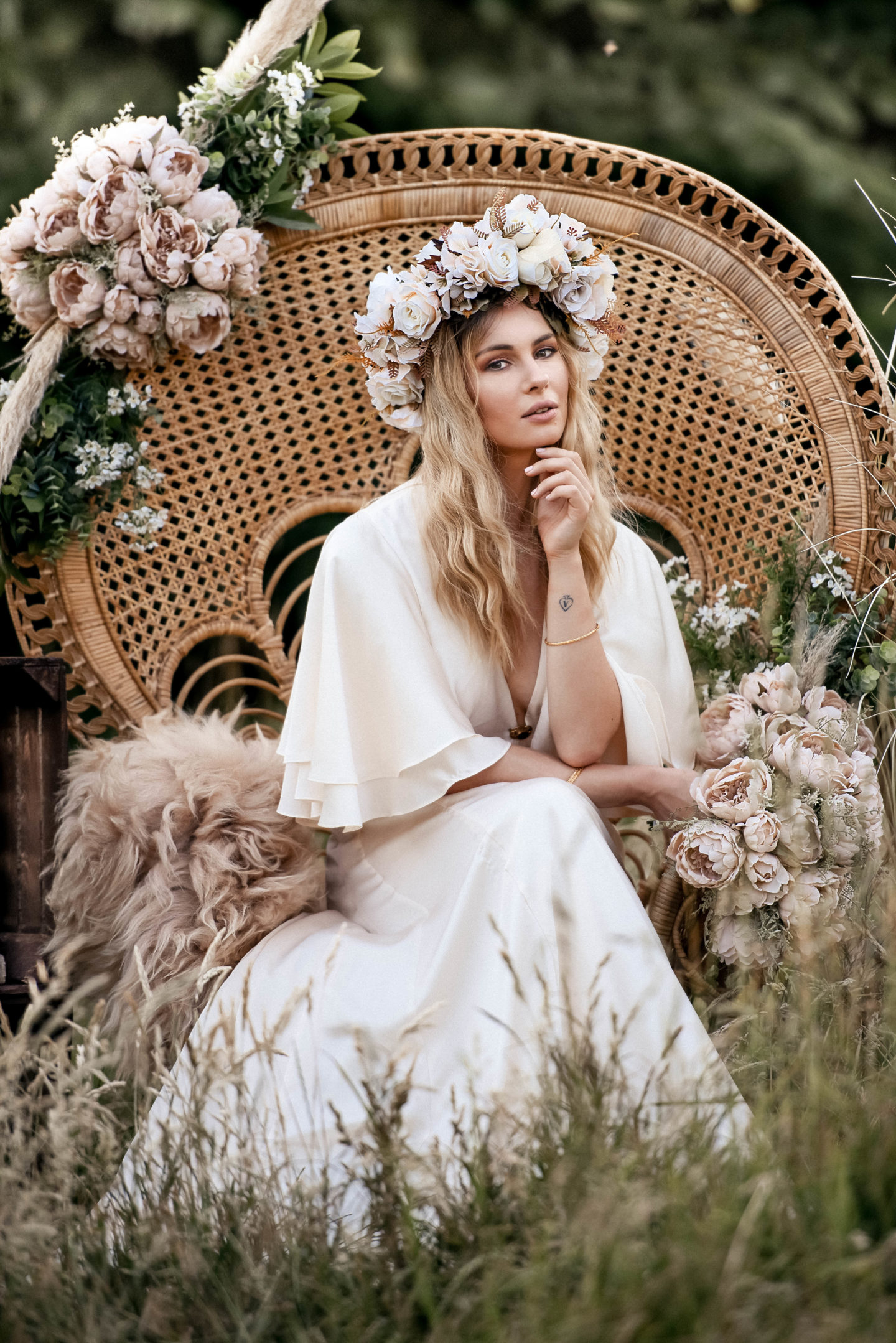 From Sunrise To Sunset; Five Alternative Bridal Looks For Your Wedding Day