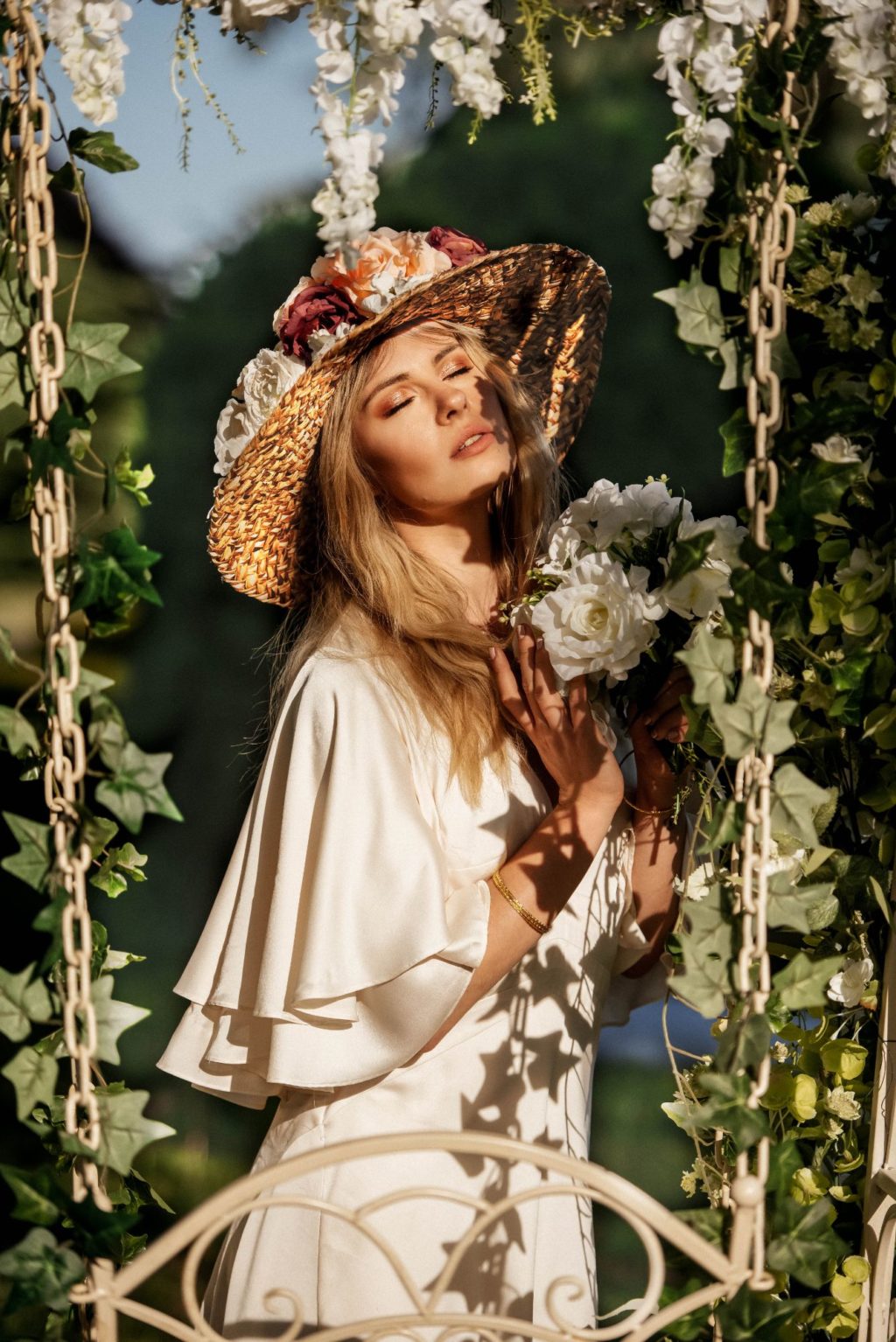 From Sunrise To Sunset; Five Alternative Bridal Looks For Your Wedding Day