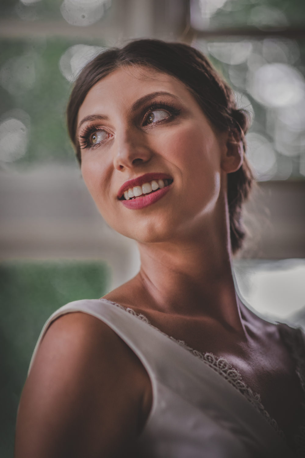 Rustic Intimate Wedding With Romantic Vibes at Findon Manor