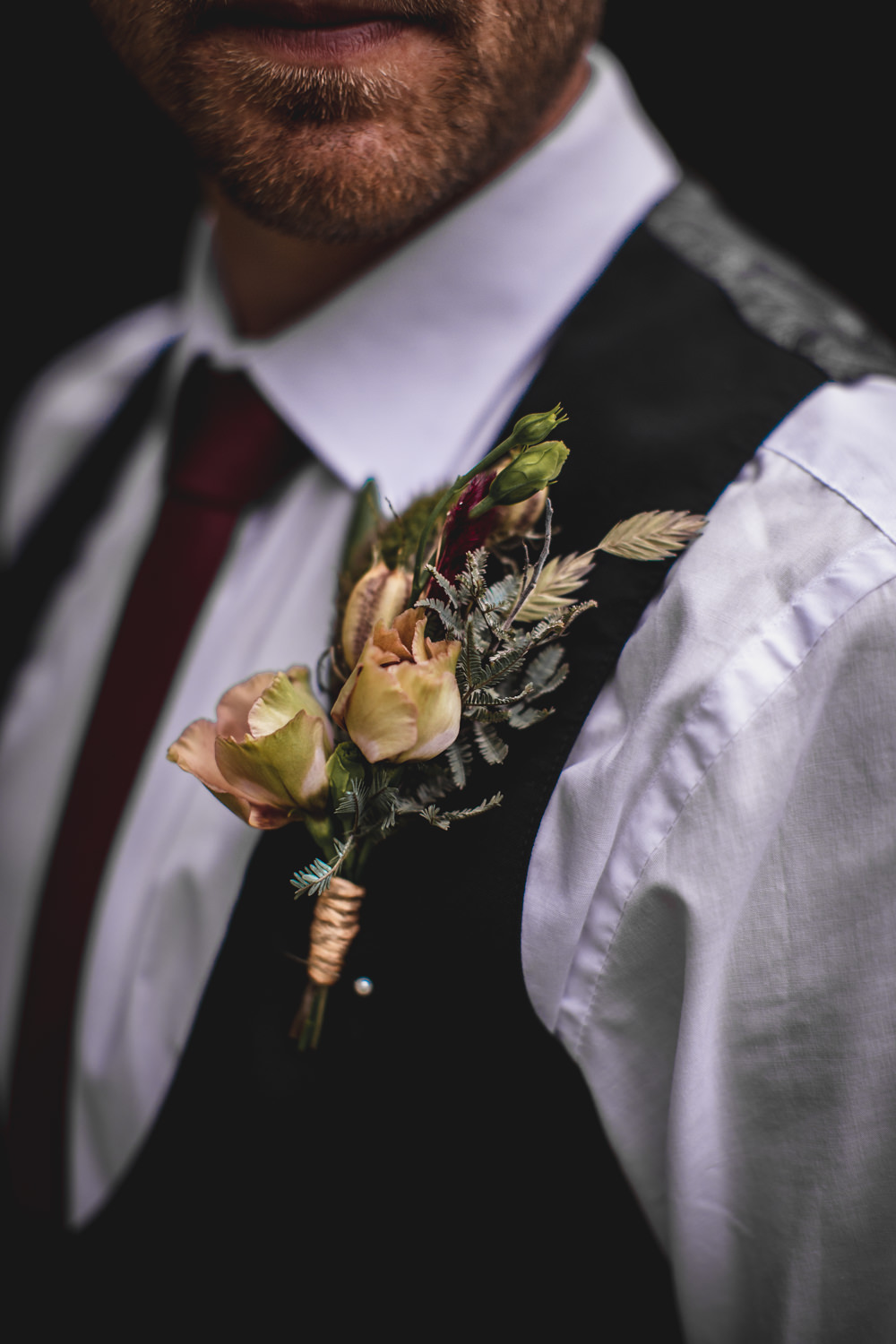 Rustic Intimate Wedding With Romantic Vibes at Findon Manor