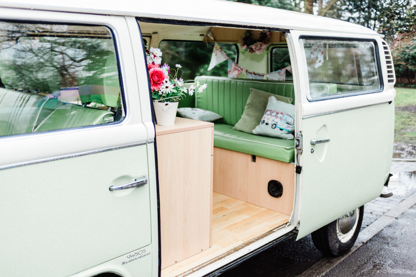 Mint and Gold Wedding With Italian Inspired Styling At The Warren House, Surrey