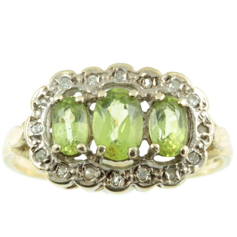 5 Reasons To Buy An Antique Engagement Ring With Carus Jewellery