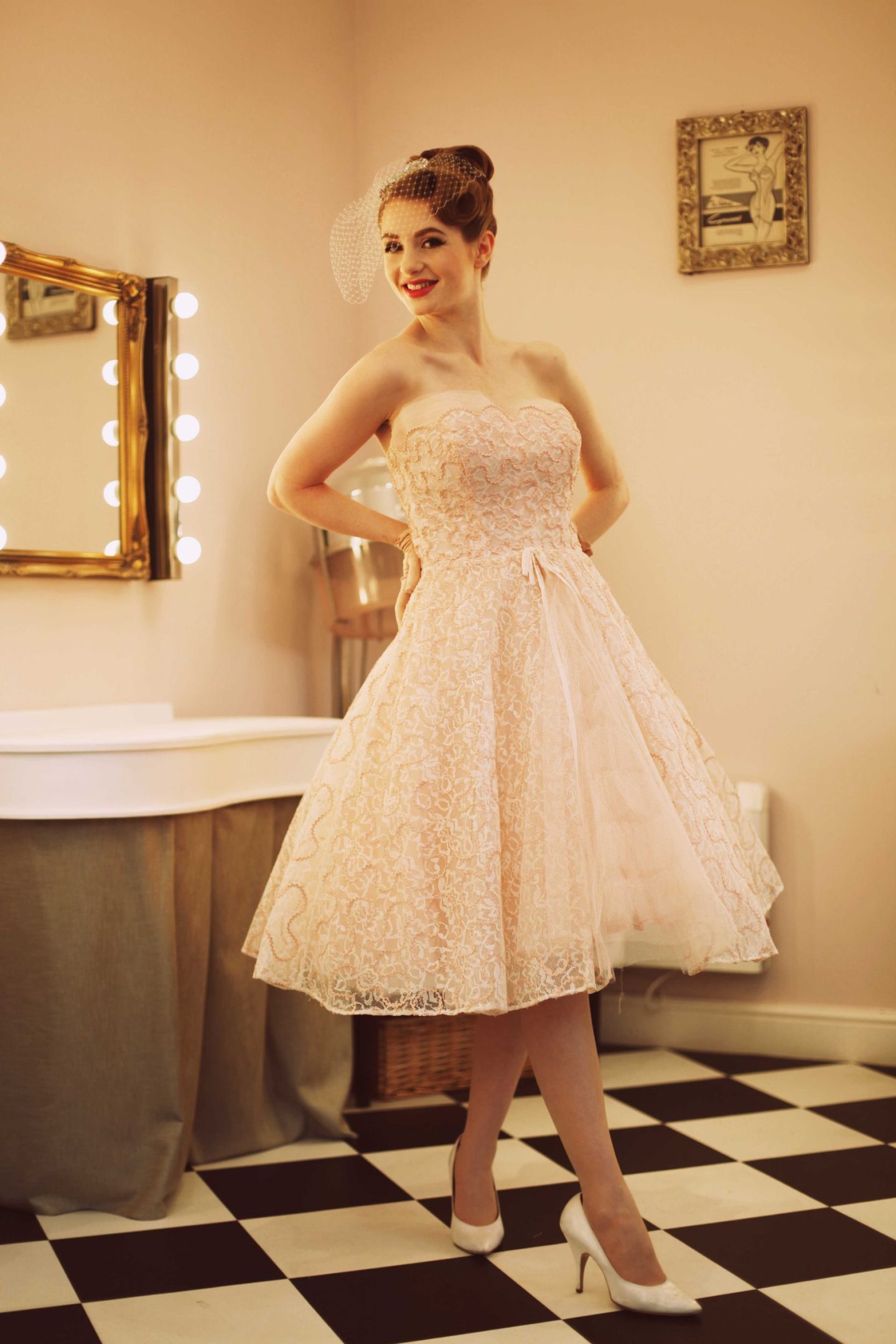 Vintage Wedding Dresses; 5 Bridal Looks For Your 1950's Wedding