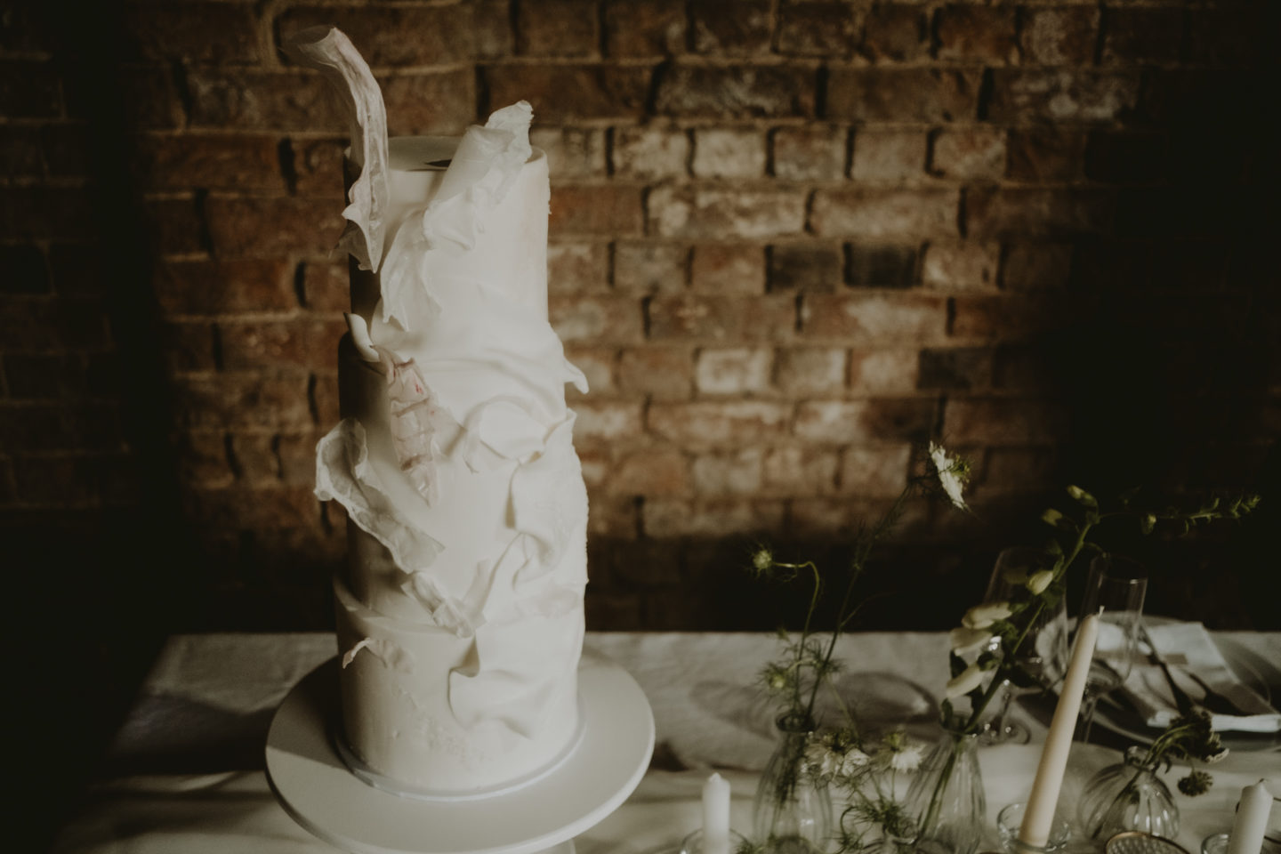 Romantic Intimate Wedding Inspiration With Vintage Vibes At Manor Farm